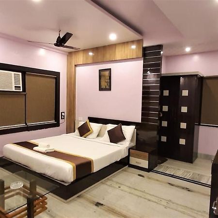 Dora House Hotel Kolkata Exterior photo