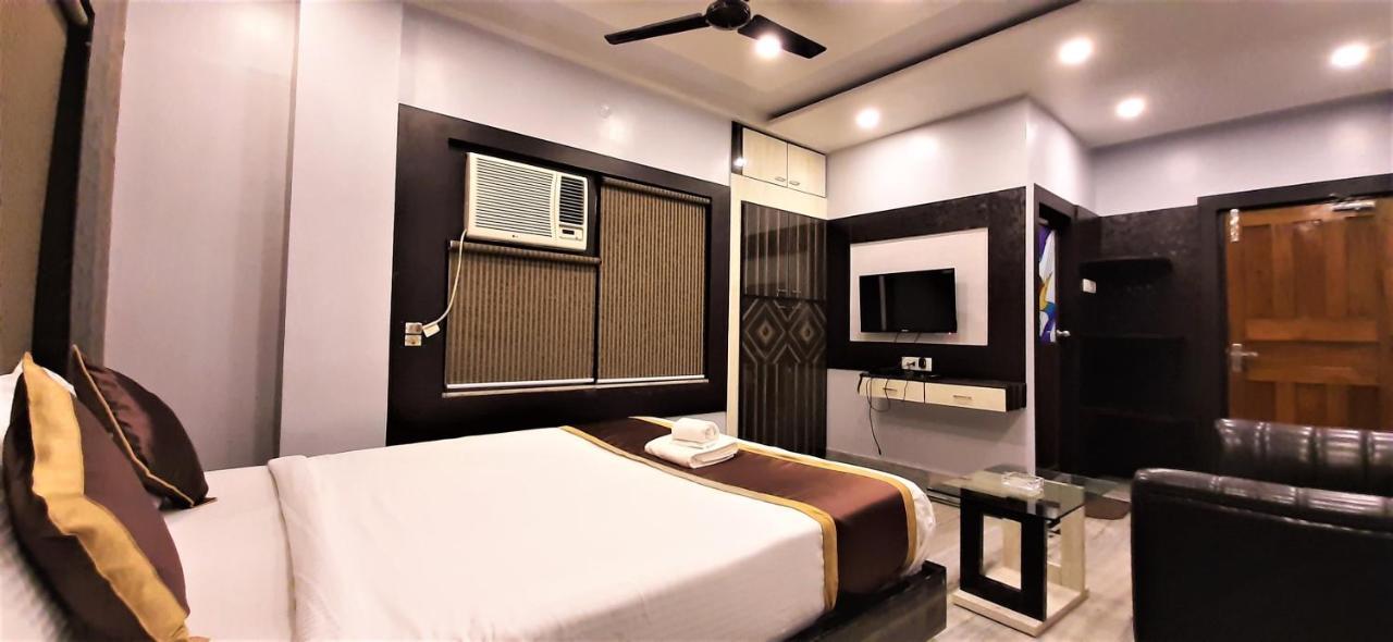 Dora House Hotel Kolkata Exterior photo